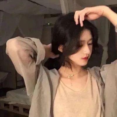 屏住呼吸:挑战冰潜纪录